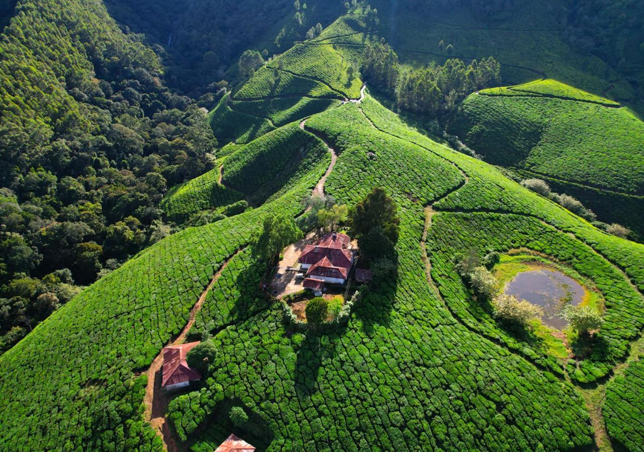 Arivikad Tea Bungalow Munnar By Voye Homes Suryanelli Bagian luar foto